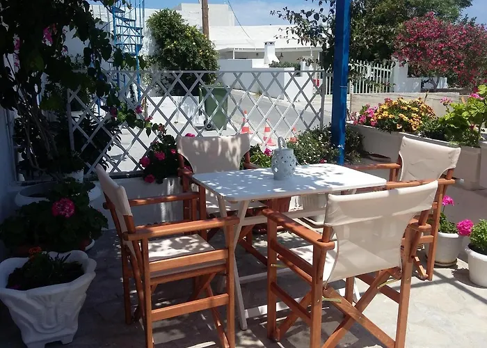 Prevena Adamantas (Milos)