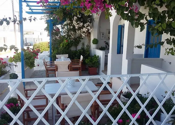 Prevena Adamantas (Milos)