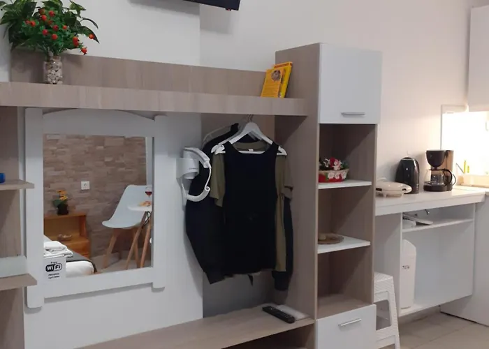 Prevena * Adamantas (Milos)